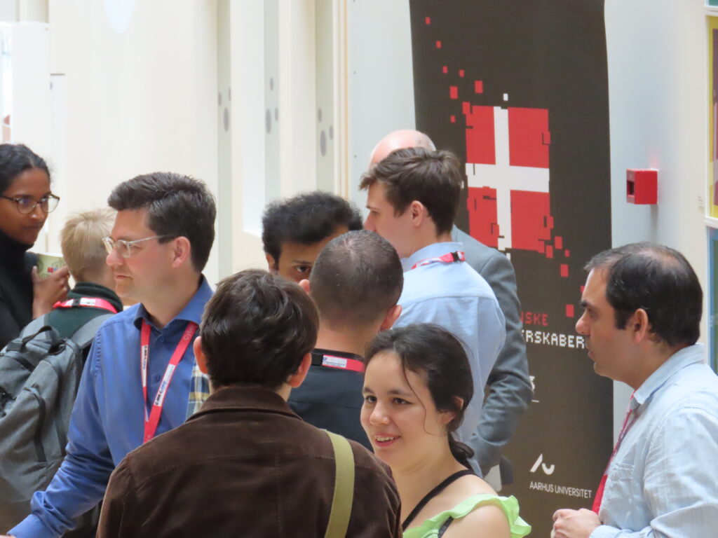 Delegates networking over evening drinks